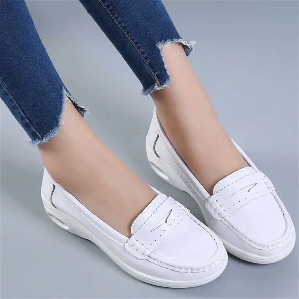 Thick Sole Slipon White Traine - Useful Tech Accessories Gifts For Husband 리뷰 및 가격
